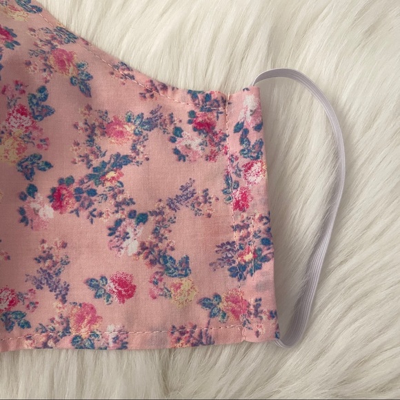 SOLD LoveShackFancy x Target Camille Face Mask - Picture 5 of 8